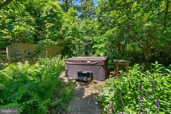 $1,325,000 | 1102 Edgevale Road, Silver Spring, MD 20910