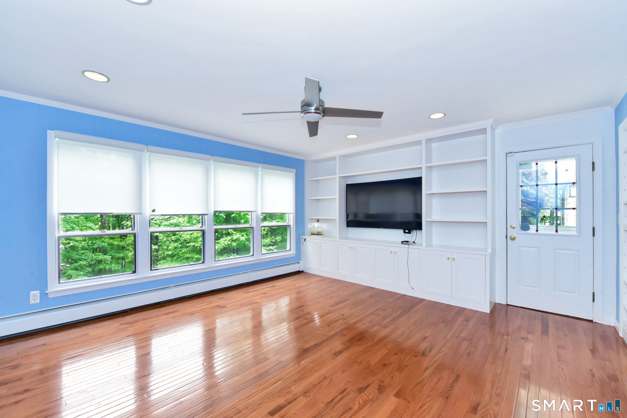 17 Grey Hollow Road Norwalk, CT 06850 - Photo 12 of 39