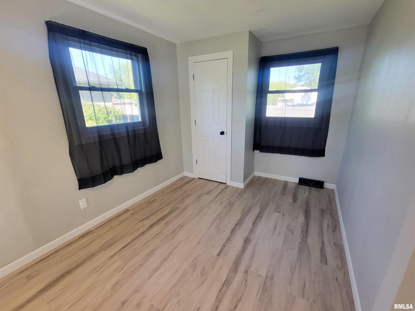 306 Bible Street Flora, IL 62839 - Photo 48 of 88