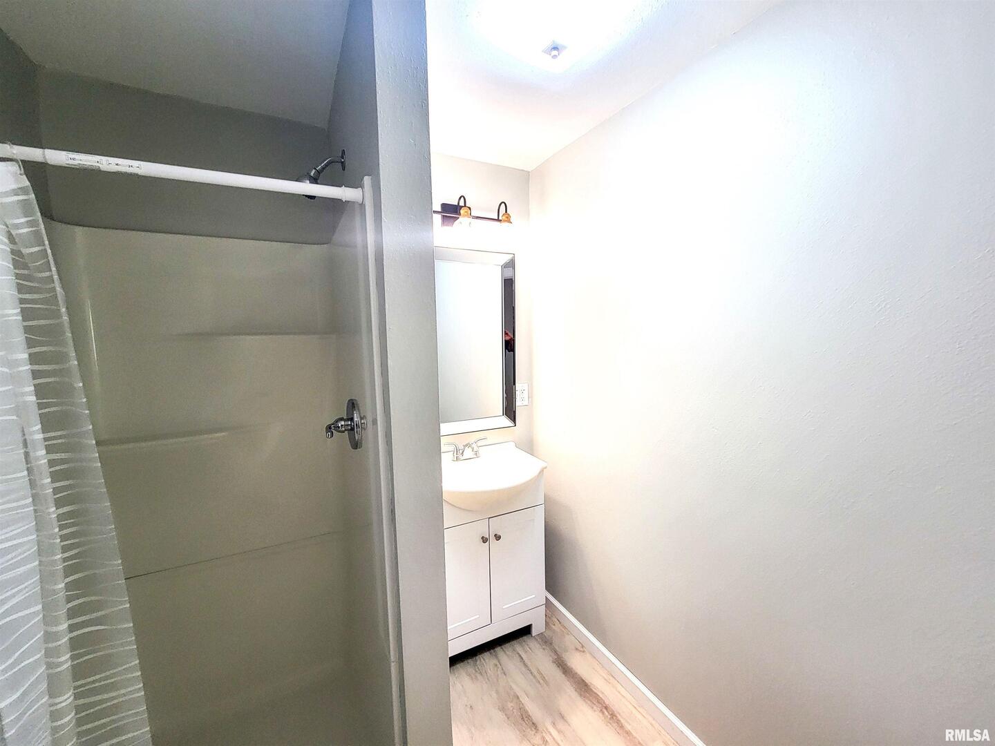 306 Bible Street Flora, IL 62839 - Photo 66 of 88