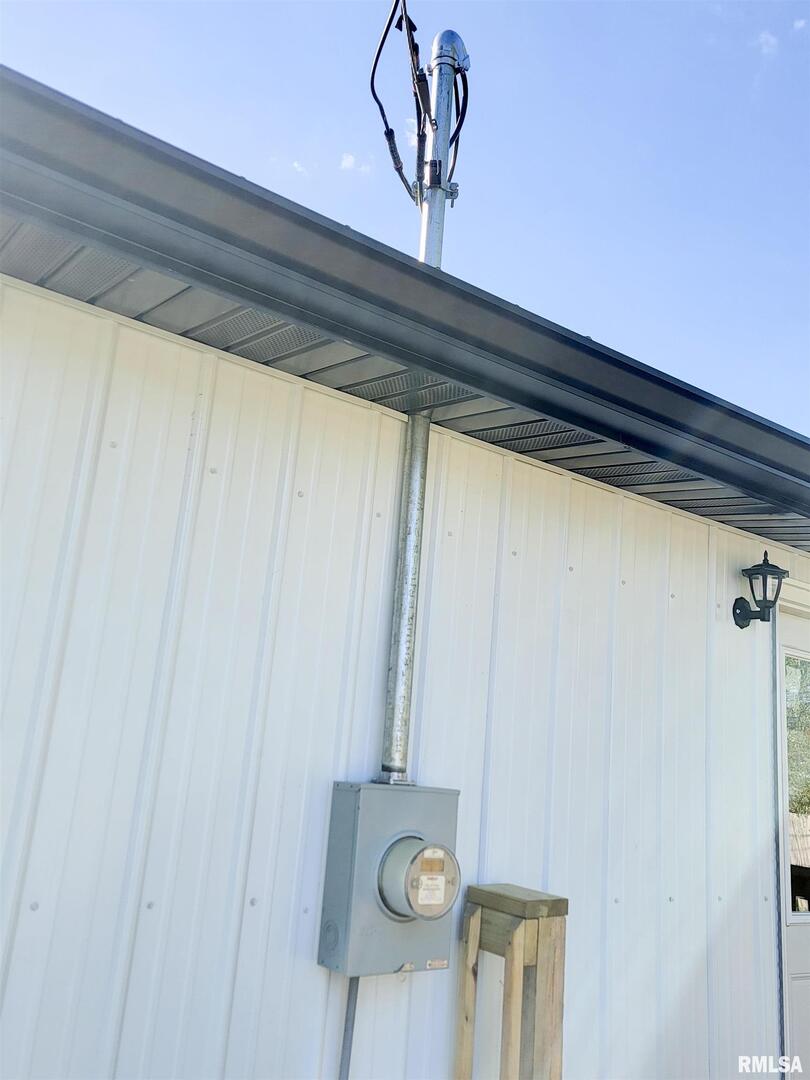 306 Bible Street Flora, IL 62839 - Photo 70 of 88