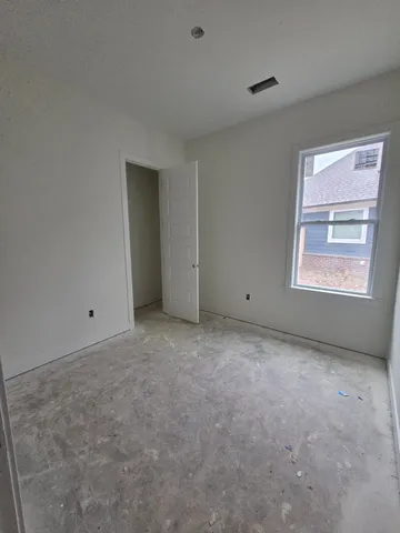 $399,950 | 125 Live Oak Cove, Oakland, TN 38060