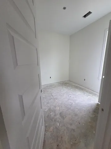 $399,950 | 125 Live Oak Cove, Oakland, TN 38060