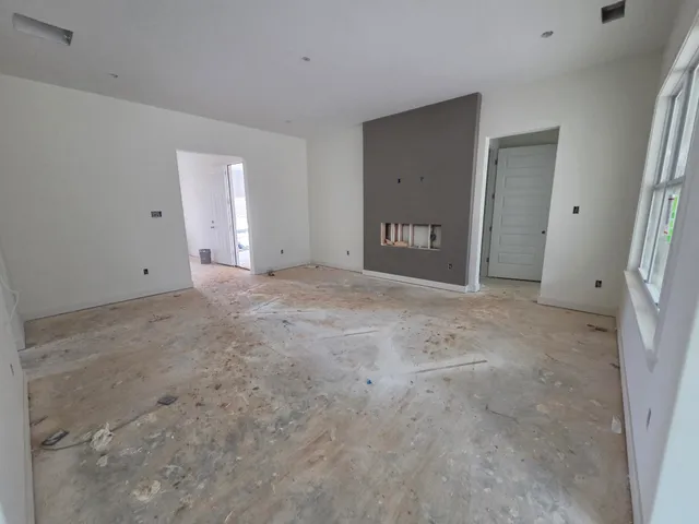 $399,950 | 125 Live Oak Cove, Oakland, TN 38060