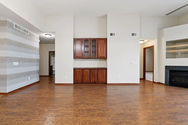 $359,900 | 18893 97th Place North, Maple Grove, MN 55311