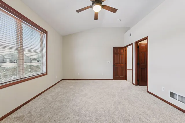 $359,900 | 18893 97th Place North, Maple Grove, MN 55311