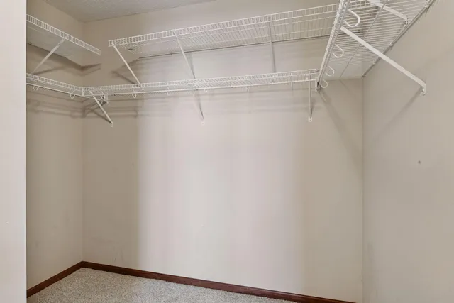 $359,900 | 18893 97th Place North, Maple Grove, MN 55311