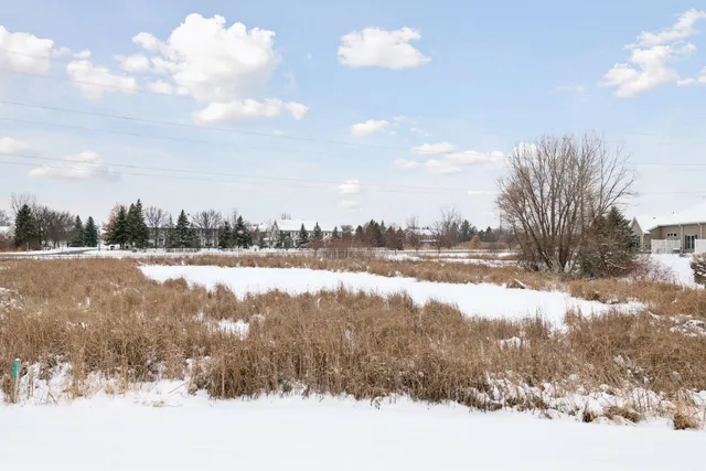 $359,900 | 18893 97th Place North, Maple Grove, MN 55311