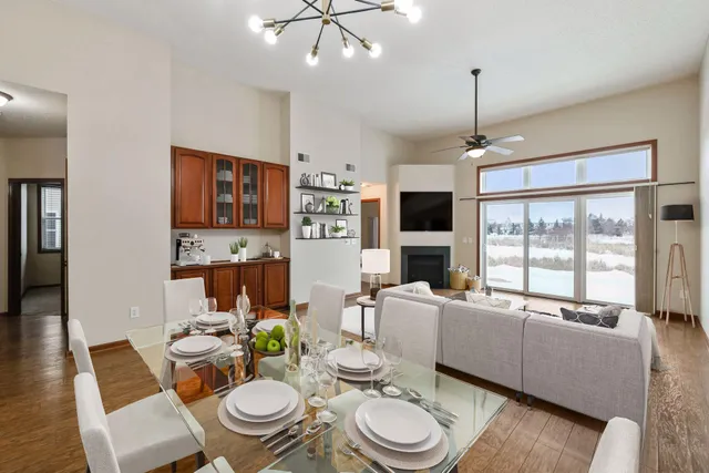 $359,900 | 18893 97th Place North, Maple Grove, MN 55311