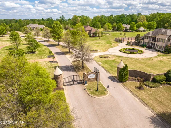 $1,475,000 | 118 Northhaven Drive, Jackson, TN 38305