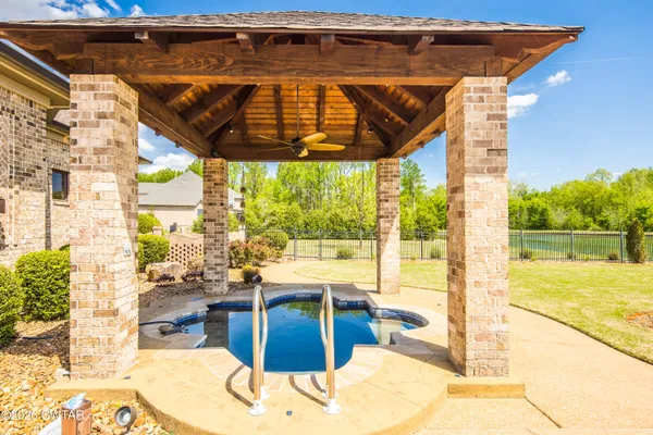 $1,475,000 | 118 Northhaven Drive, Jackson, TN 38305