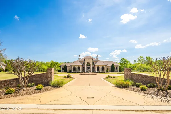 $1,475,000 | 118 Northhaven Drive, Jackson, TN 38305