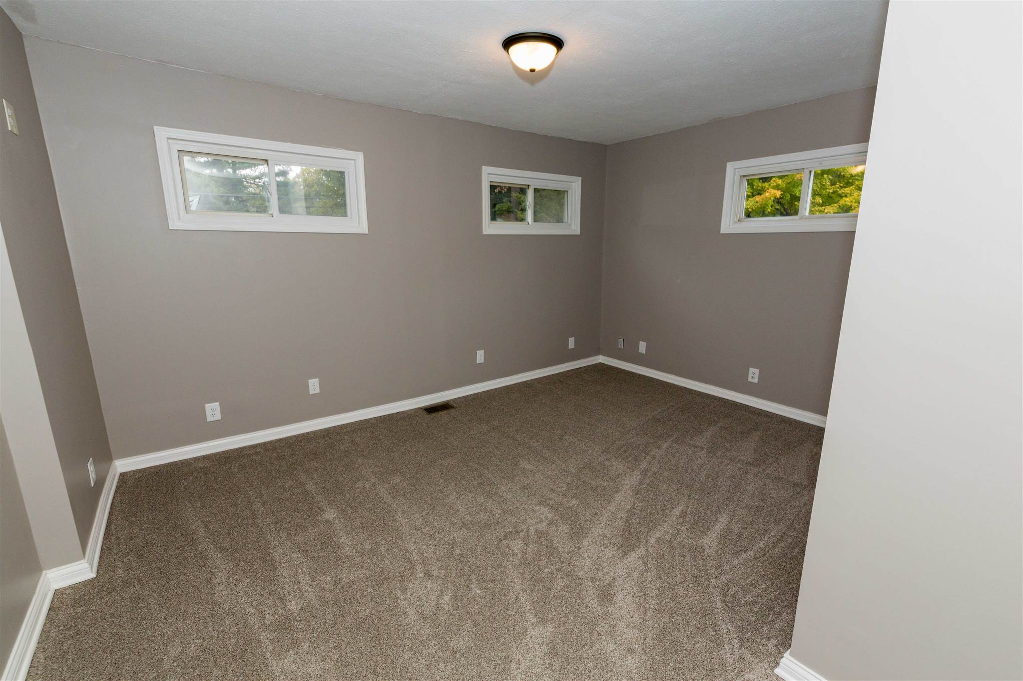 55234 Butternut Road South Bend, IN 46628 - Photo 19 of 33