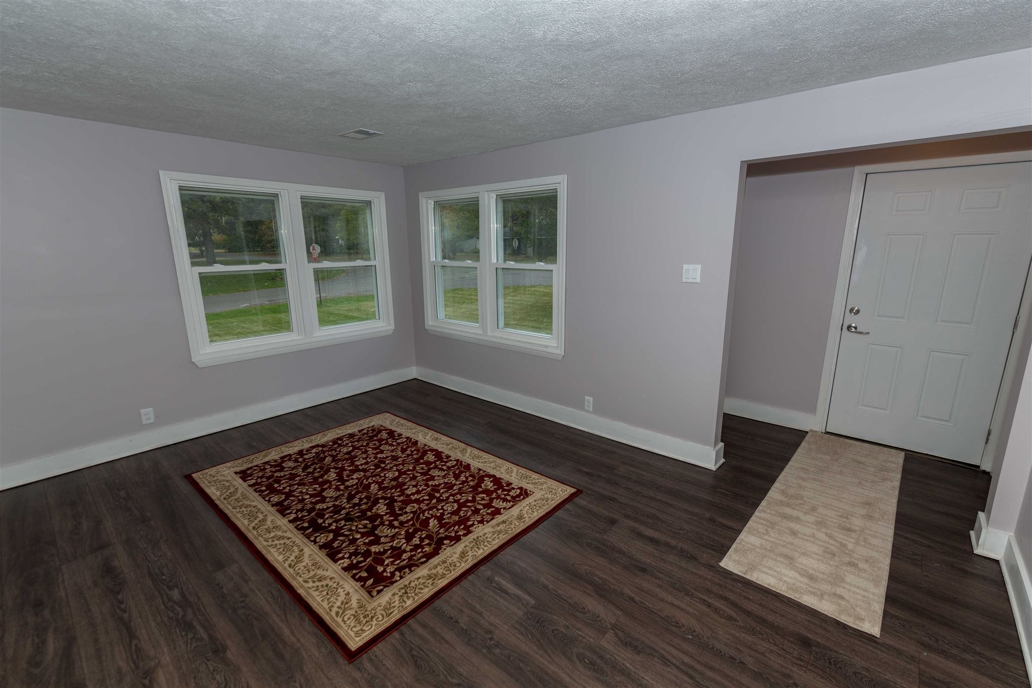 55234 Butternut Road South Bend, IN 46628 - Photo 3 of 33