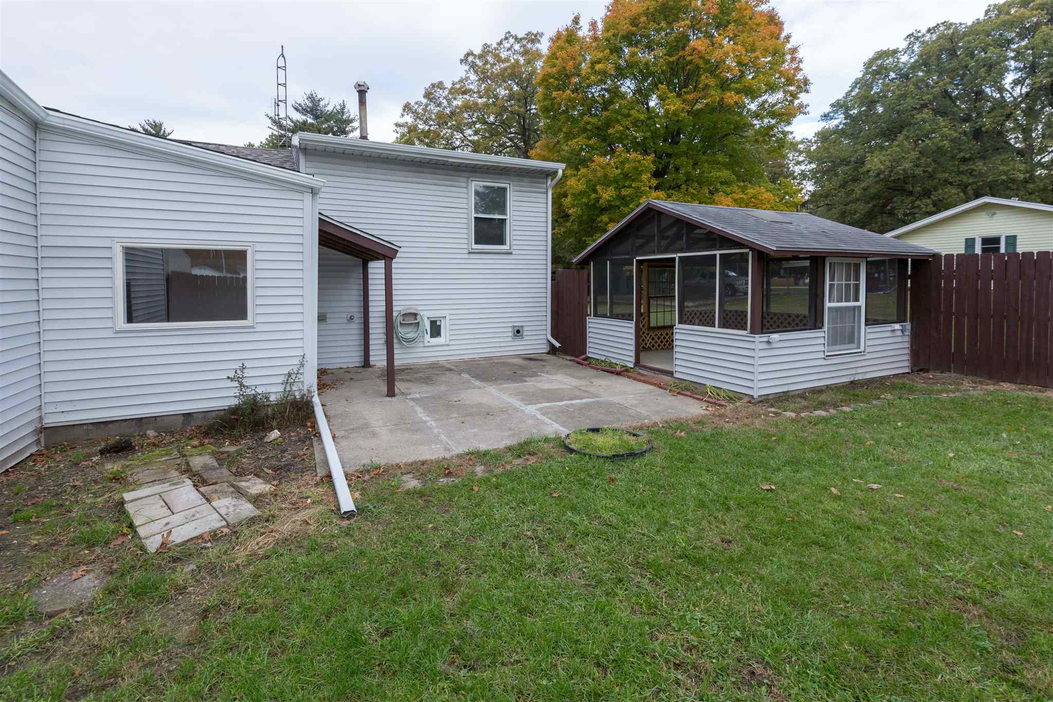 55234 Butternut Road South Bend, IN 46628 - Photo 29 of 33