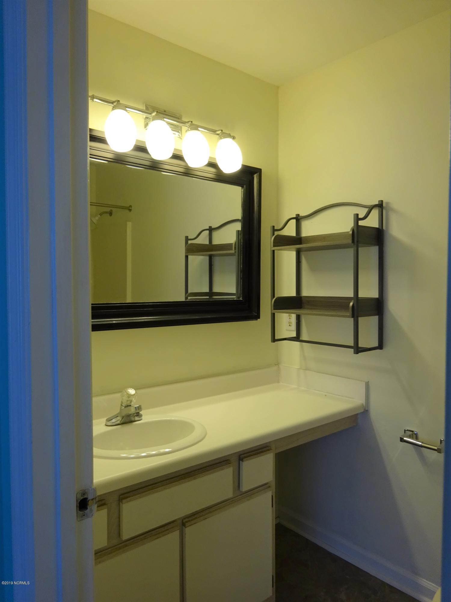 212 Faison Lane Hubert, NC 28539 - Photo 12 of 21 DSC08980