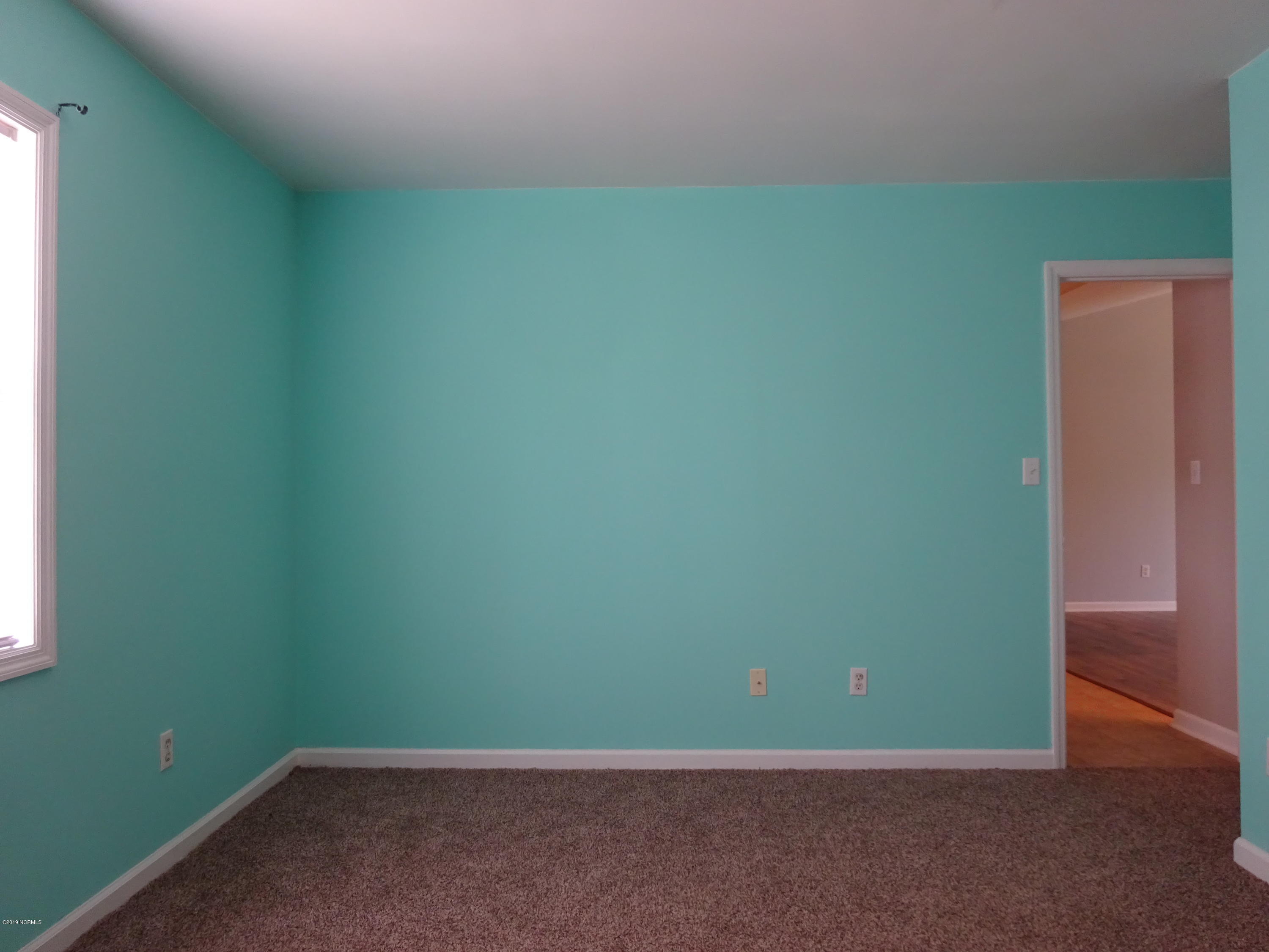 212 Faison Lane Hubert, NC 28539 - Photo 15 of 21 DSC08984