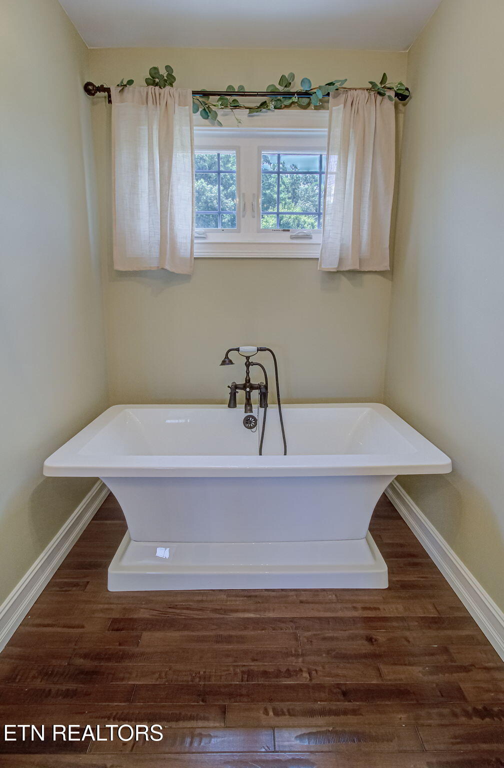 2413 Lynx Road New Market, TN 37820 - Photo 29 of 57 IMG_0662