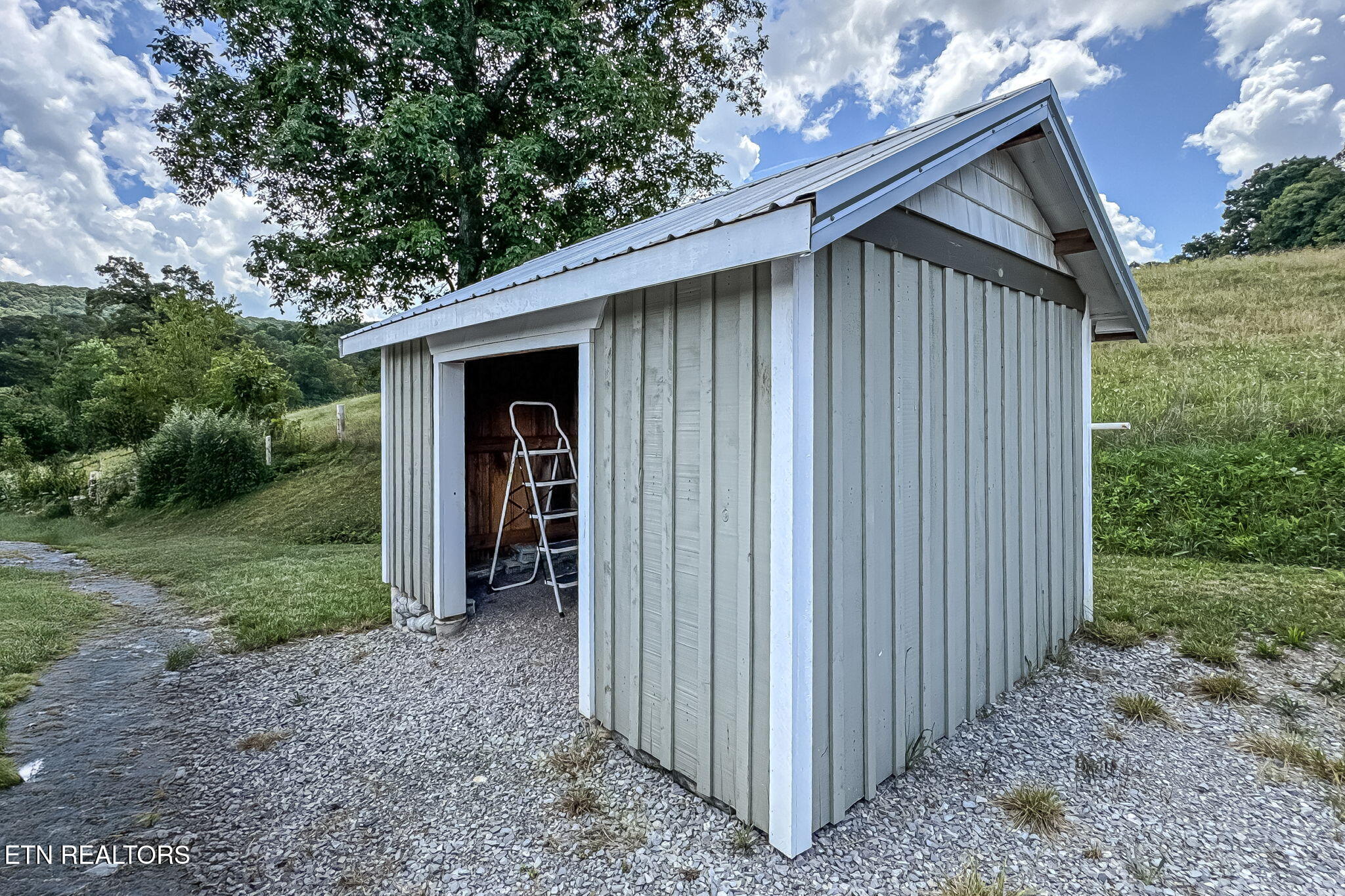 2413 Lynx Road New Market, TN 37820 - Photo 39 of 57 IMG_9977