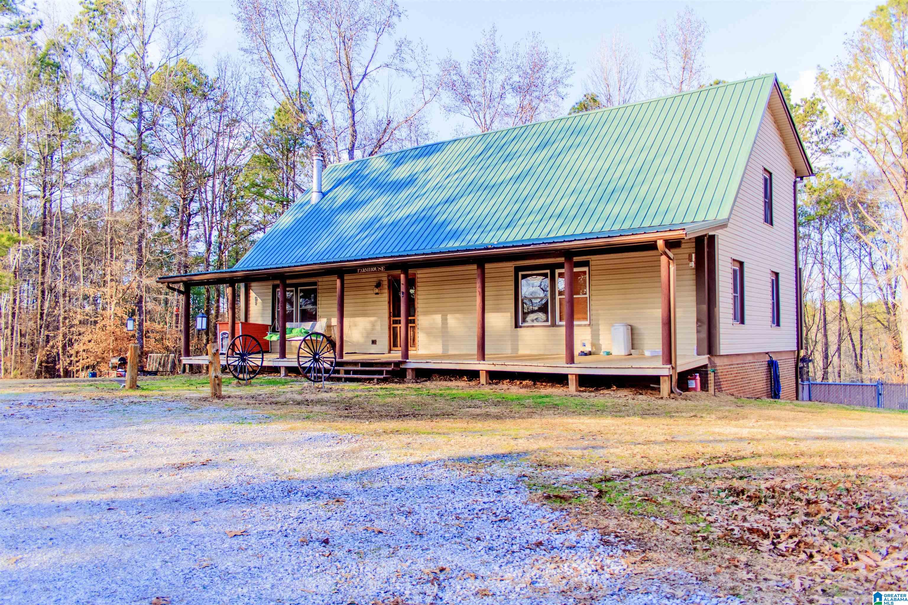1129 County Road 252 Clanton, AL 35046 - Photo 2 of 36