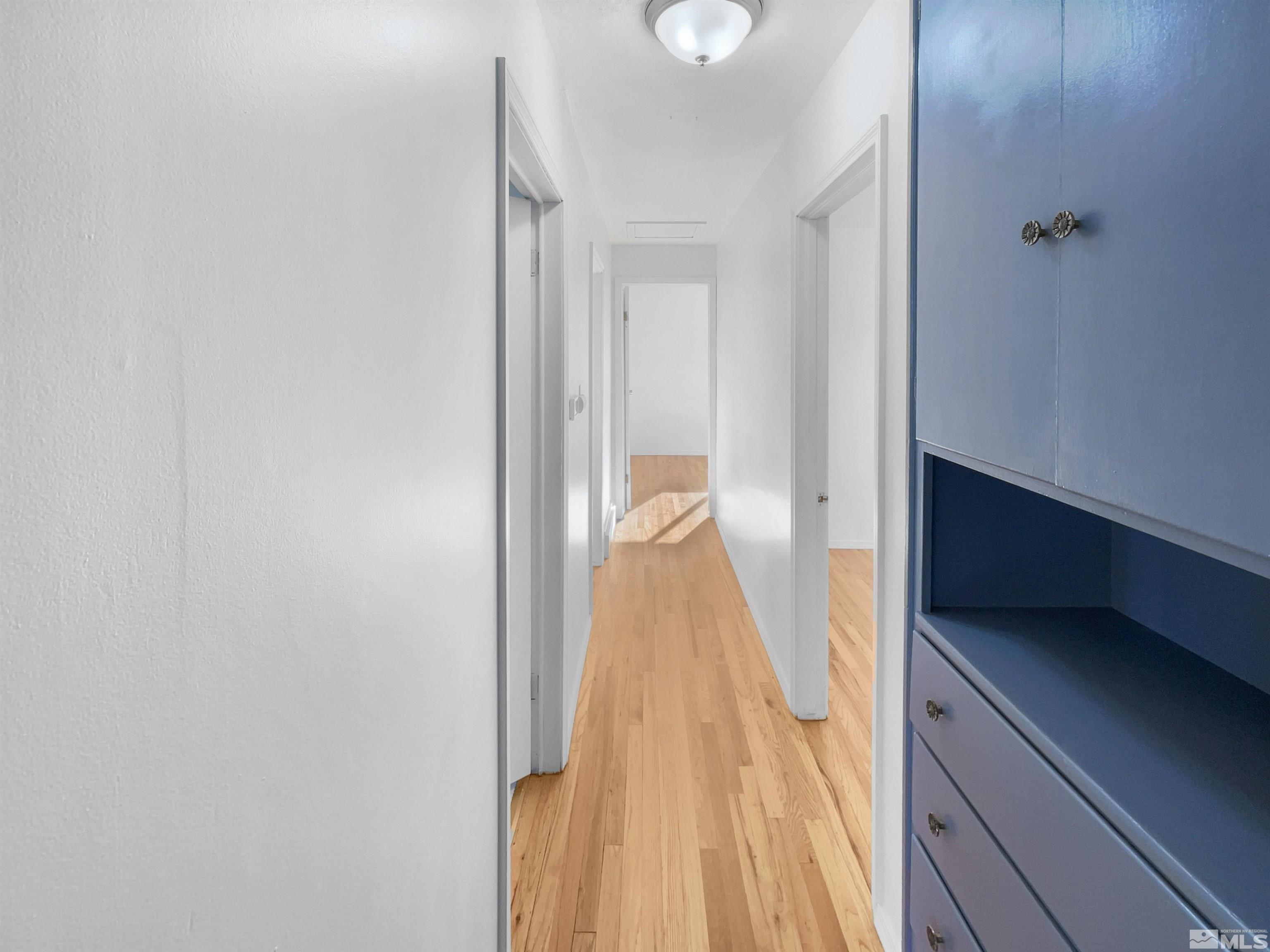 895 Reeves Avenue Reno, NV 89503 - Photo 5 of 22 Photo 5