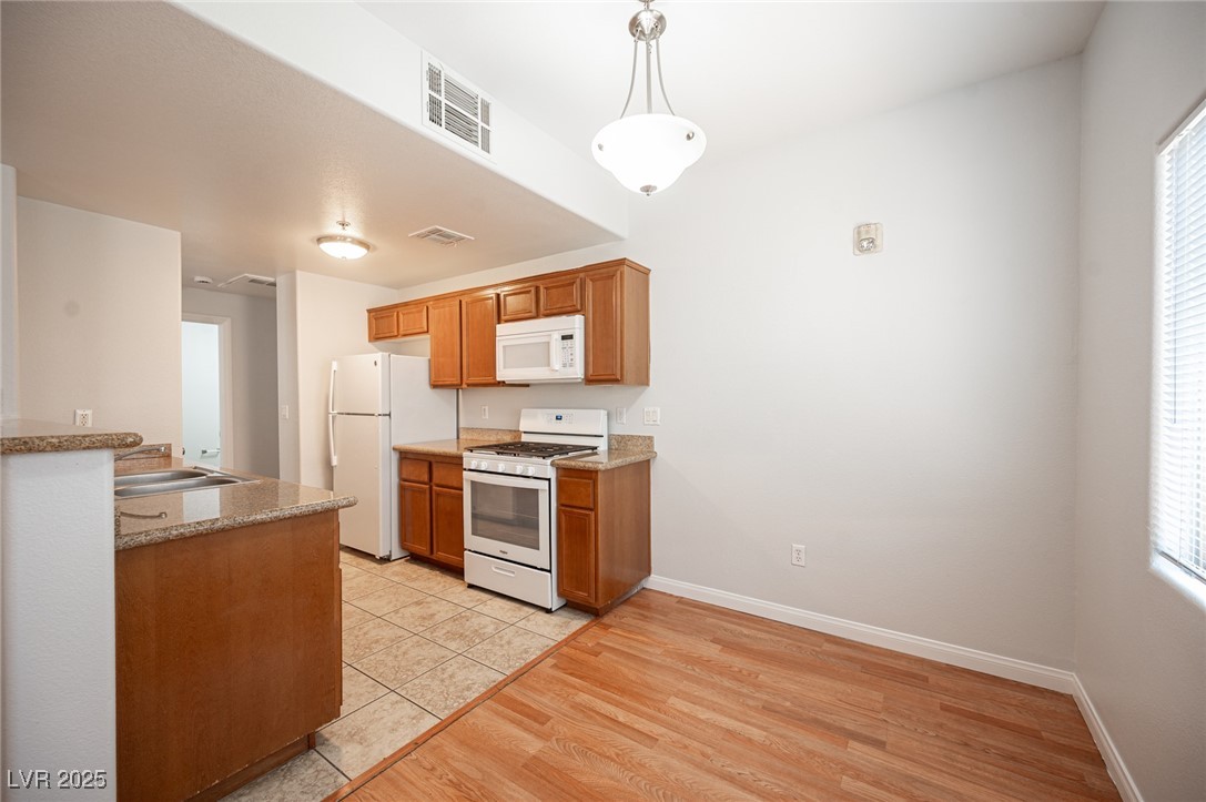 7701 West Robindale Road, Unit 229 Las Vegas, NV 89113 - Photo 9 of 41 Gallery Image 9
