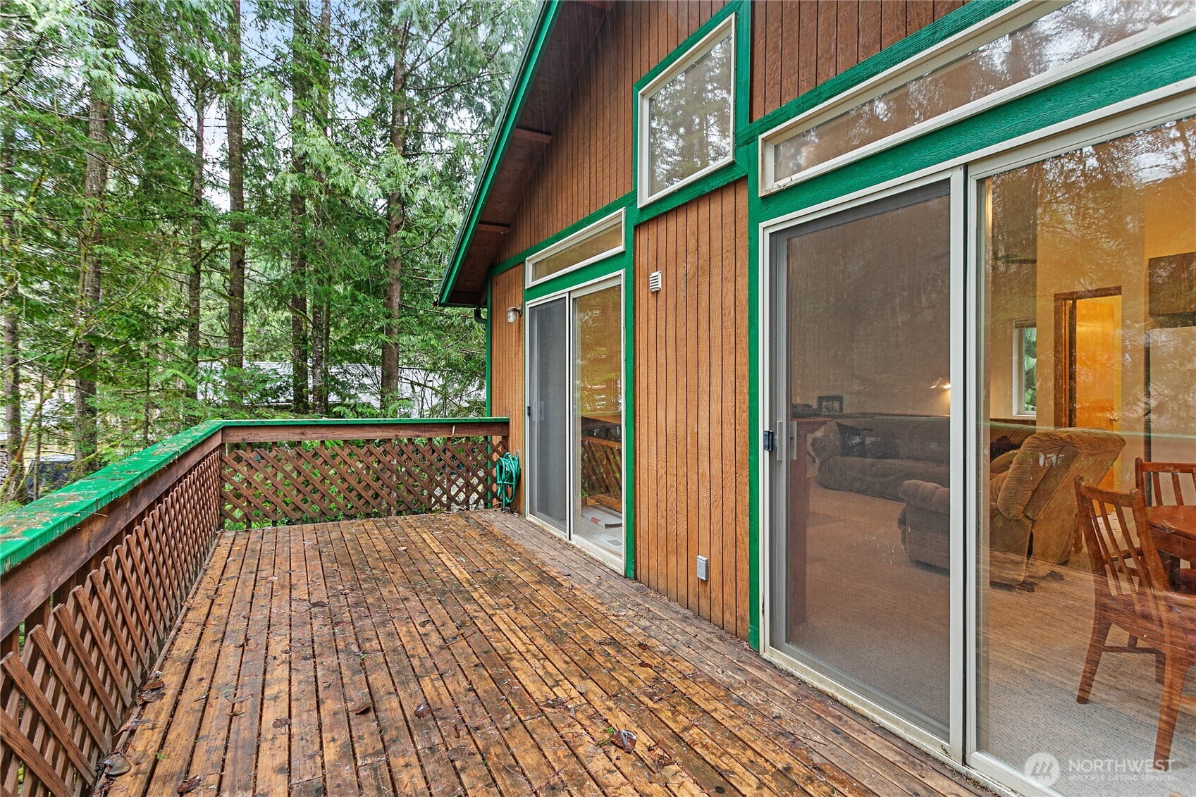 22014 Pinnacle Road Glacier, WA 98244 - Photo 25 of 31 a view of balcony with a patio