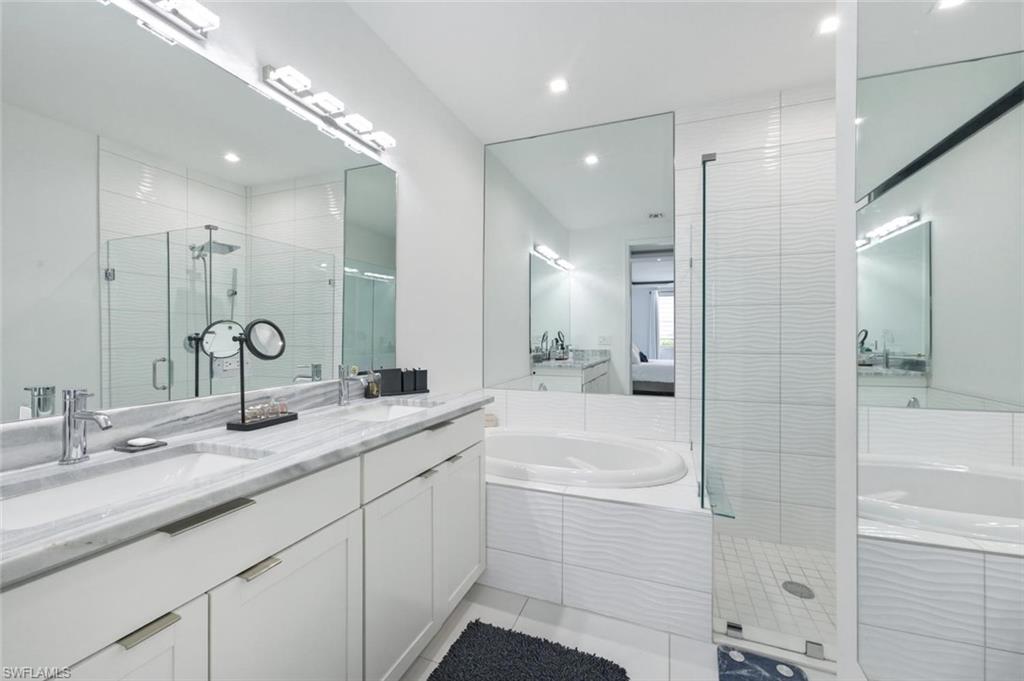 7345 Rockefeller Drive Naples, FL 34119 - Photo 22 of 42 Master Bath