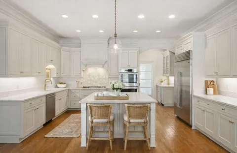 $3,150,000 | 1810 Tyne Boulevard, Nashville, TN 37215