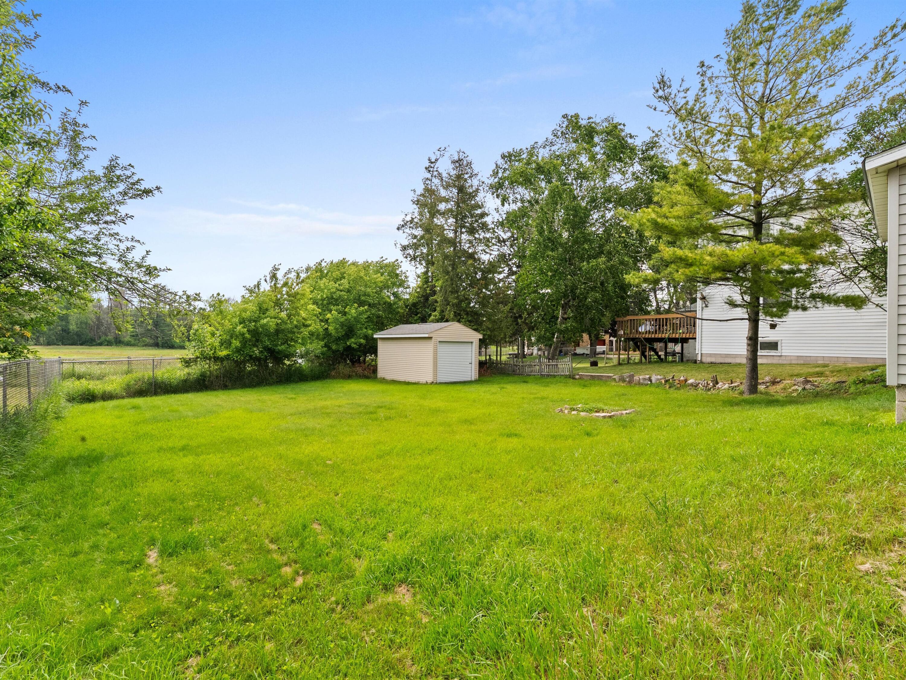 2906 Forest Avenue Two Rivers, WI 54241 - Photo 14 of 22 03-01_exterior-rear_003