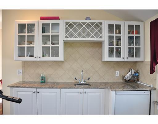 242 Veranda Street Portland, ME 04103 - Photo 13 of 20 Den/Family/Great Room.