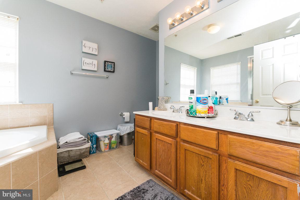 913 Tipton Road Middle River, MD 21220 - Photo 28 of 37