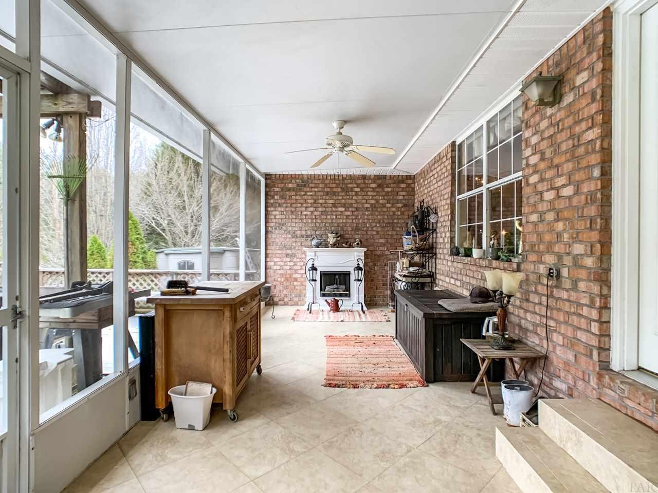 465 Turnberry Road Cantonment, FL 32533 - Photo 29 of 38 Gallery Image 29