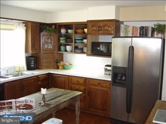 431 Barclay Road Bryn Mawr, PA 19010 - Photo 4 of 6 Kitchen