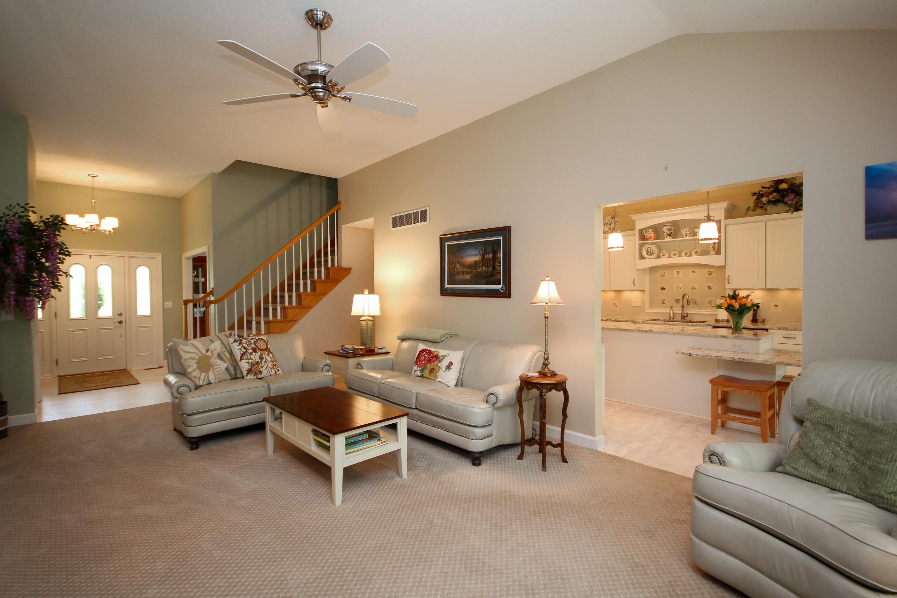 4272 South Meridian Road Mount Pleasant, MI 48858 - Photo 10 of 62 1900921-9.JPG
