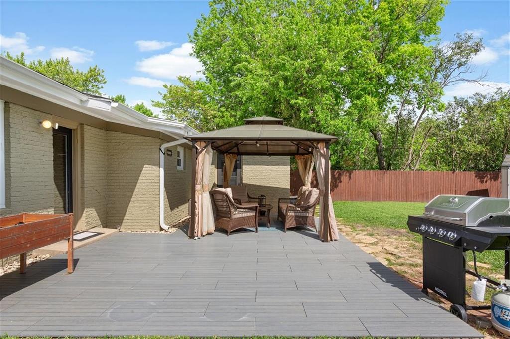 2209 North 52nd Street Waco, TX 76710 - Photo 27 of 34 a view of a car park in front of a house