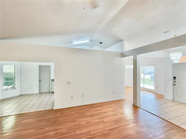 $329,900 | 4423 Northwest 36th Street, Gainesville, FL 32605
