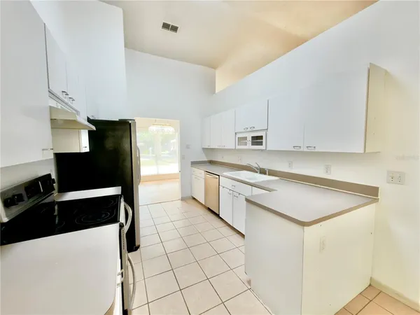 $329,900 | 4423 Northwest 36th Street, Gainesville, FL 32605