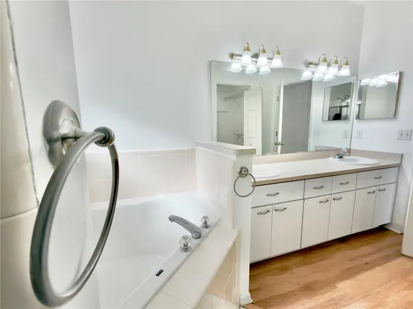 $329,900 | 4423 Northwest 36th Street, Gainesville, FL 32605