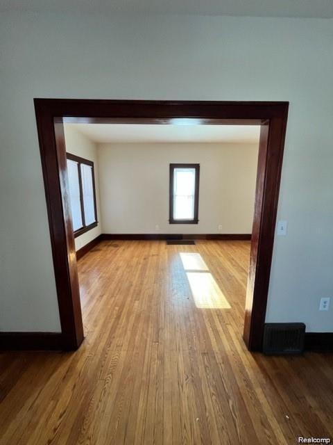 304 Ecorse Road Ypsilanti, MI 48198 - Photo 5 of 14
