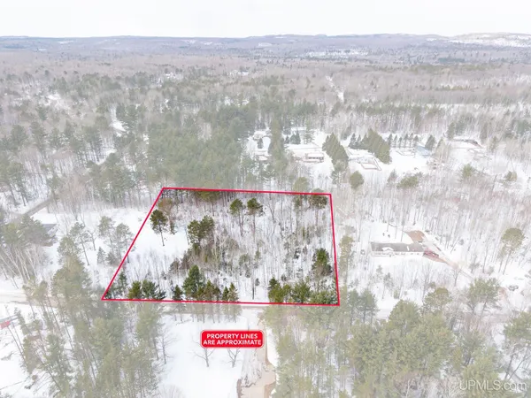 $65,000 | Tbd South Willow Road, Marquette, MI 49855