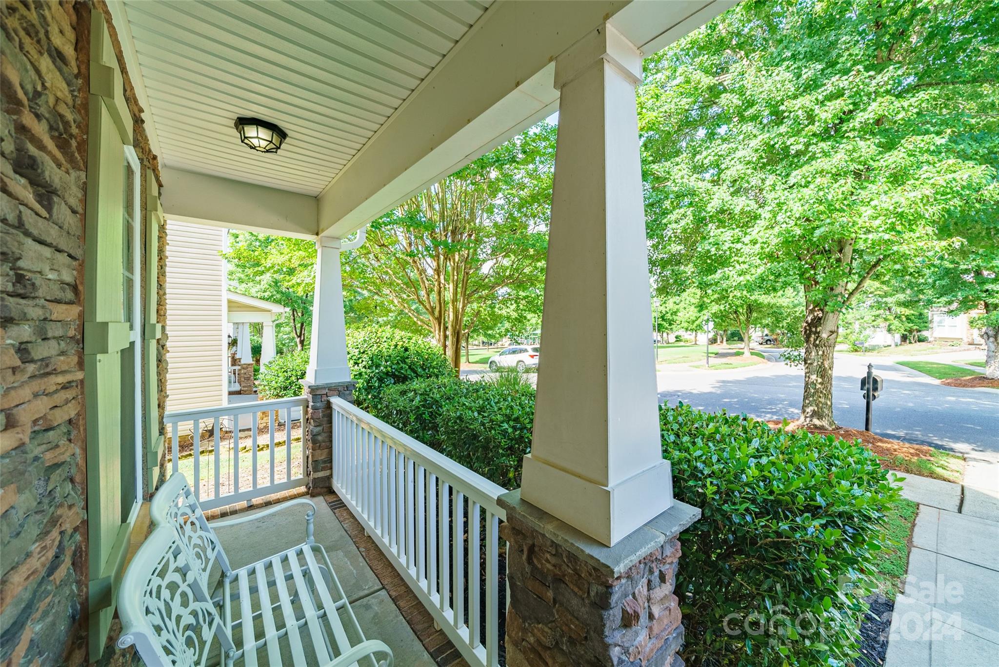 9917 Shellview Lane Charlotte, NC 28214 - Photo 4 of 35 a view of a garden