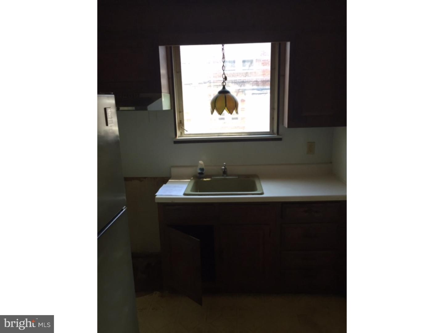 55 Springton Road Upper Darby, PA 19082 - Photo 5 of 12