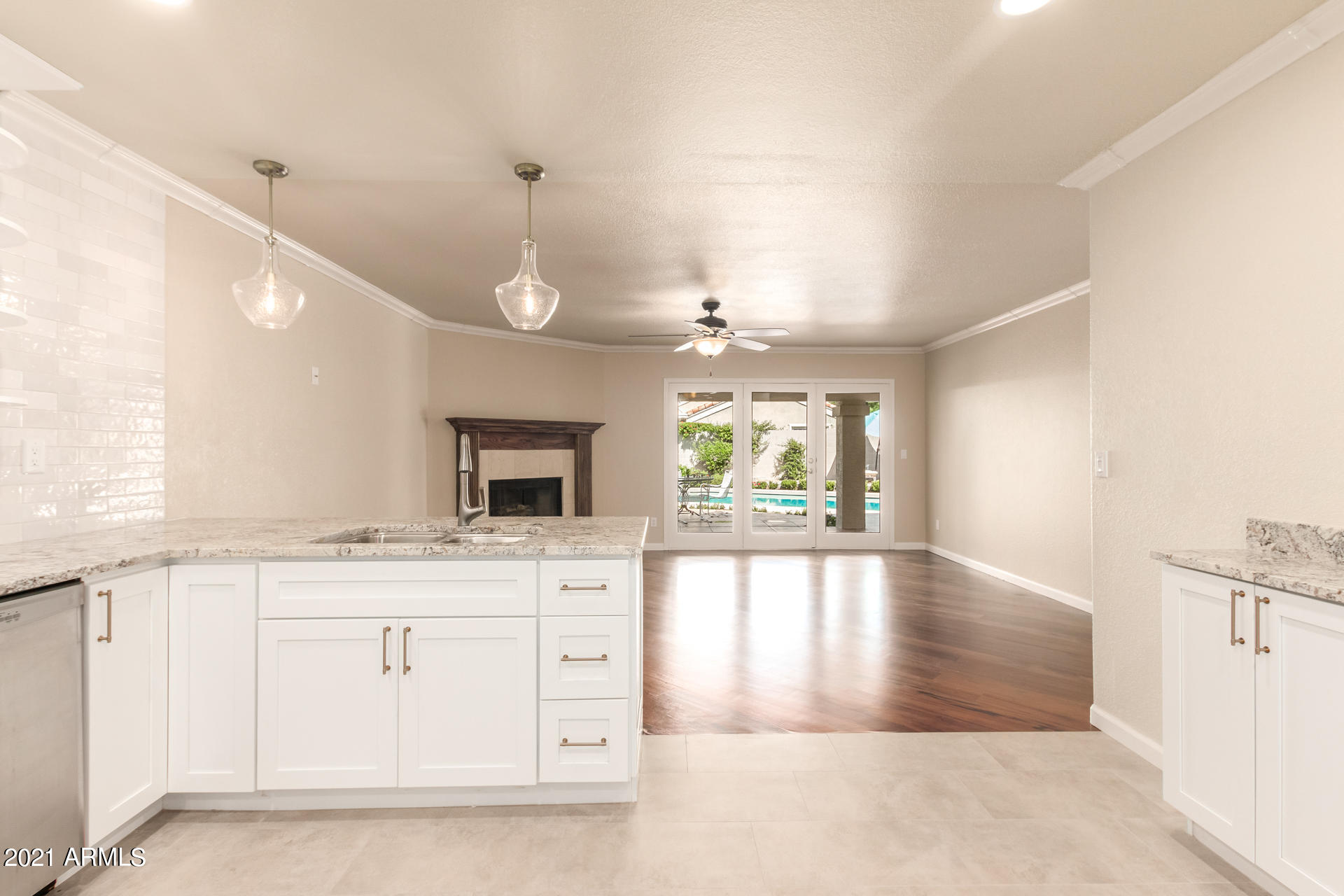 16237 South 34th Way Phoenix, AZ 85048 - Photo 14 of 38 15 - 34th