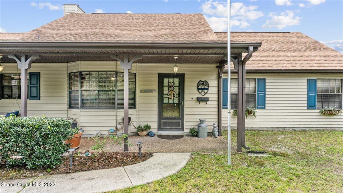 3655 Grant Line Road Mims, FL 32754 - Photo 2 of 47 front view of a house