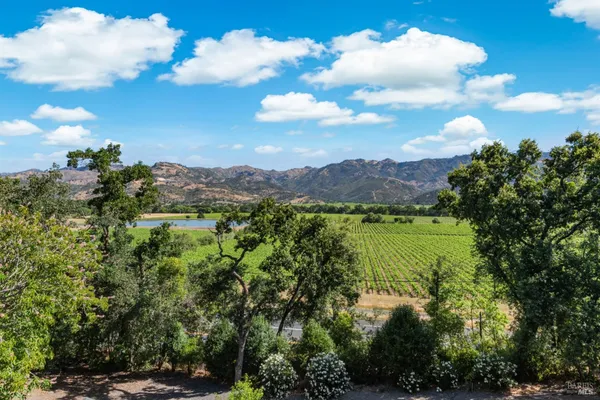 $1,950,000 | 1387 Tucker Road, Calistoga, CA 94515
