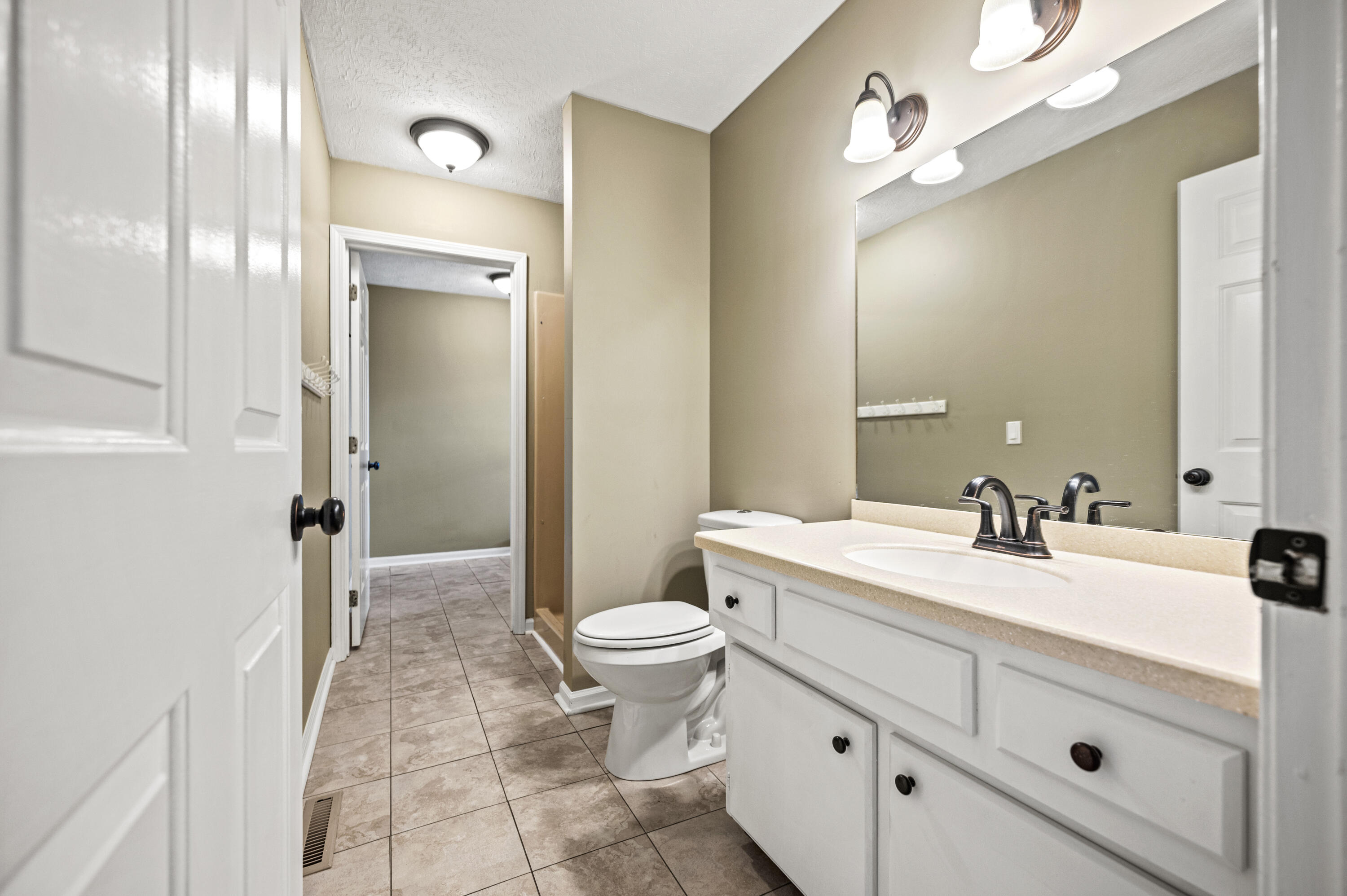 432 Marsailles Road Versailles, KY 40383 - Photo 21 of 31 20251124-432-Marsailles-Rd-fh-049