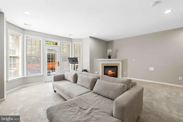 $3,500 | 19121 Eagle Mine Terrace, Leesburg, VA 20176