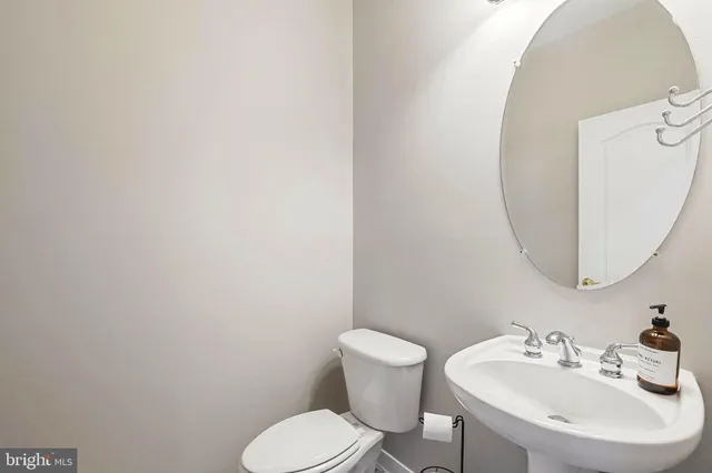 $3,500 | 19121 Eagle Mine Terrace, Leesburg, VA 20176