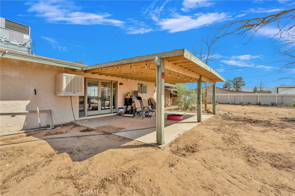 15075 Flathead Road Apple Valley, CA 92307 - Photo 38 of 53